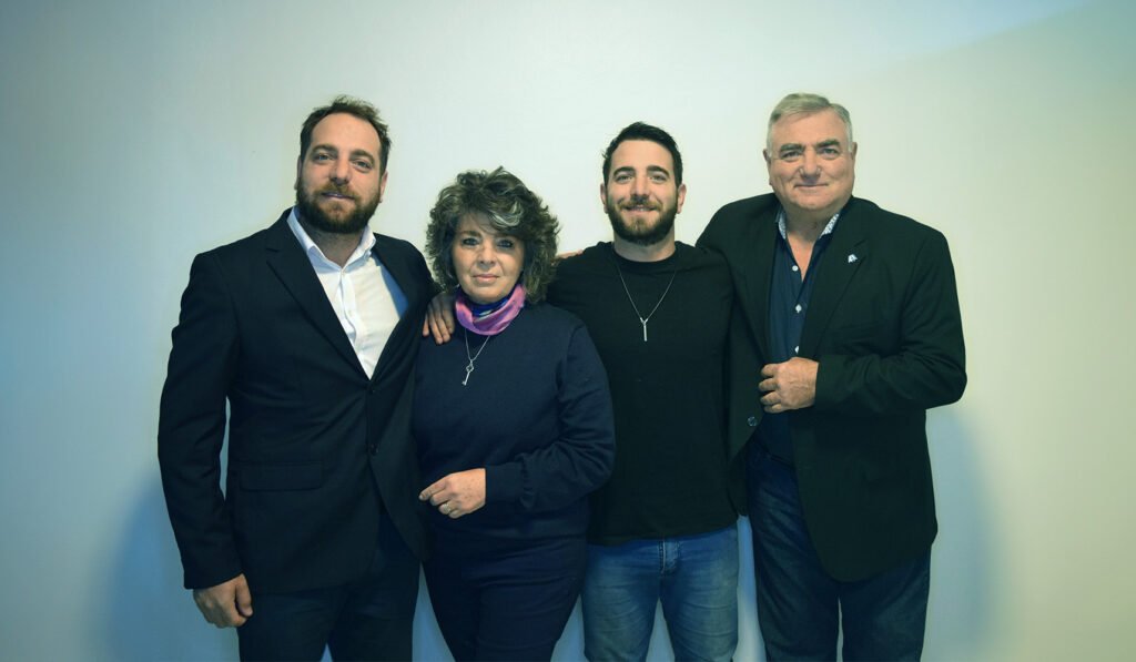 Franco, Mónica, Giuliano y Raúl hicieron posible la magia de Circularis